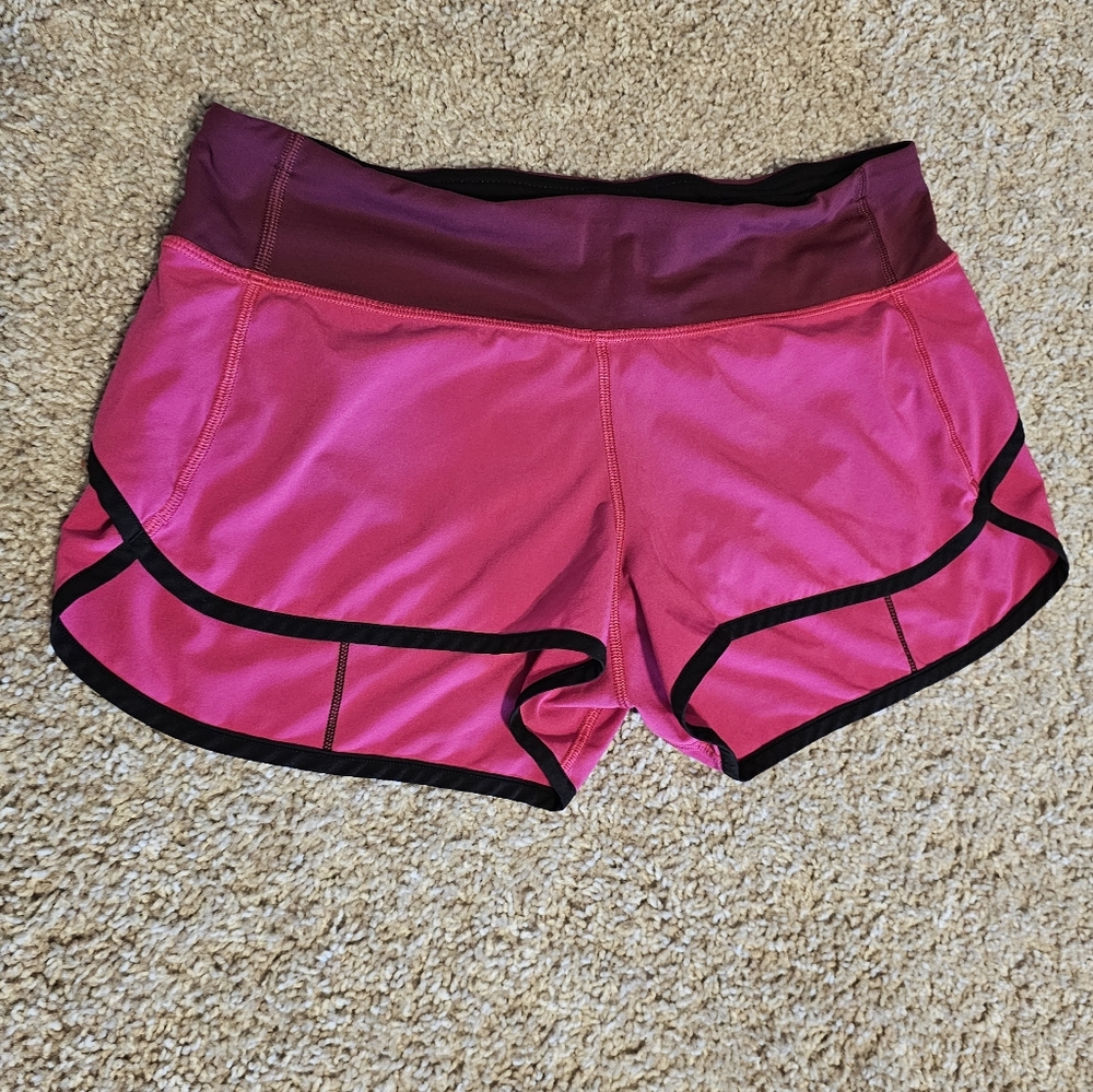 Lululemon shorts size 6
